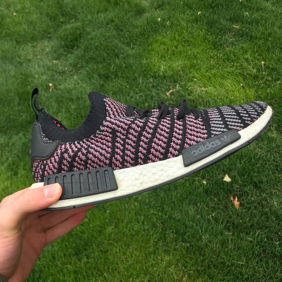 Adidas NMD_R1 STLT Primeknit Solar Pink - Picture 1 of 4
